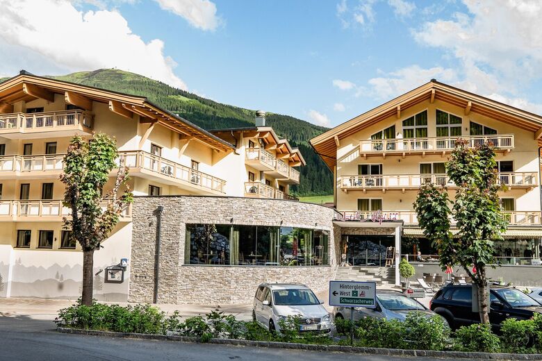Hotel Alpina