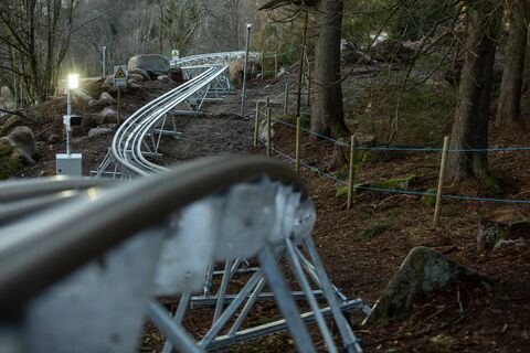 Luge sur rail 4 saisons Tricky Track