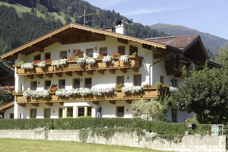 Ferienwohnungen Familie Kröll