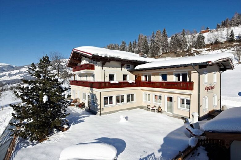 Alpenhof Apartments