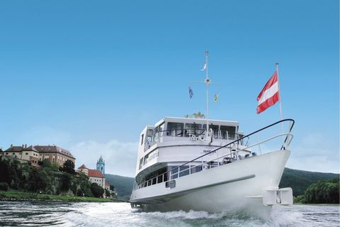 Schifffahrt auf der Donau