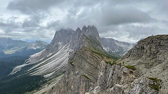 E-MTB St. Christina - Seceda - St. Ulrich - Dolomiten Dolby Vision 9.08.23