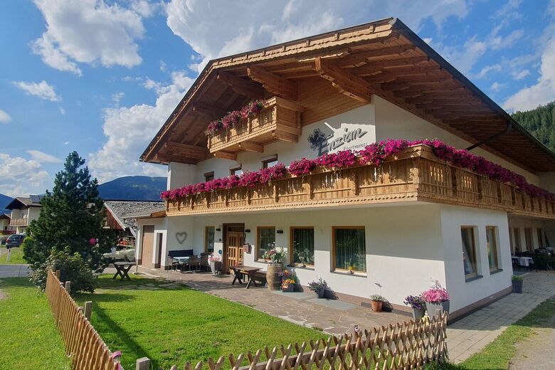 Apartments Enzian