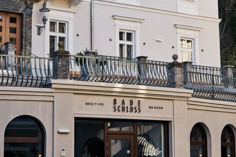 Urban Nature Bad Gastein - Badeschloss