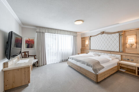 Royal Suite De Luxe mit zwei Schlafzimmern, Kamin und Turmterrasse