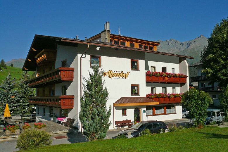 Alpenhof Pension Garni