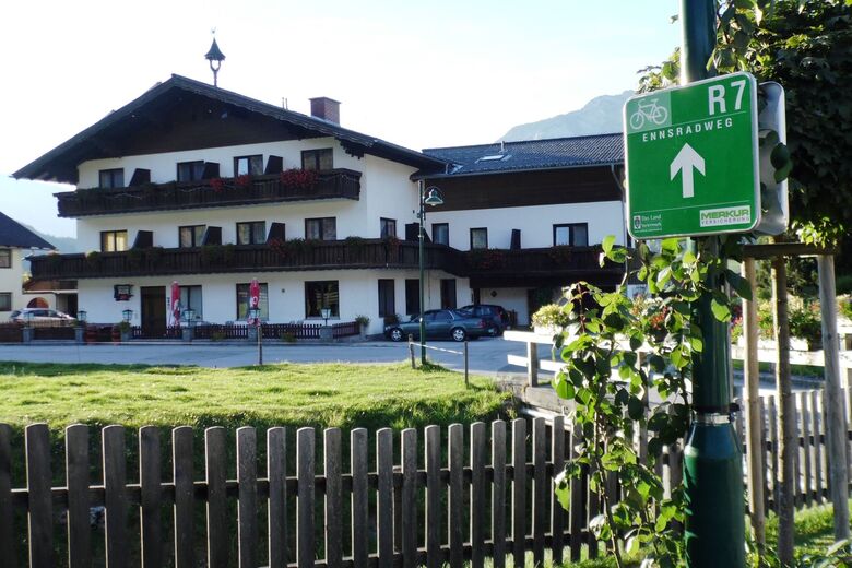 Pension Tilly