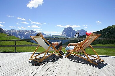 Wolkenstein - Selva di Val Gardena / Dolomites Val Gardena - Gröden