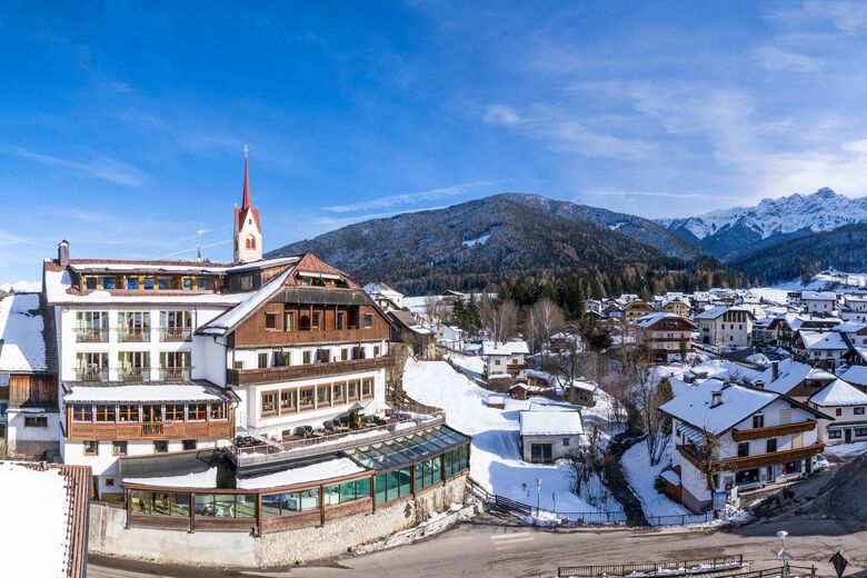 Wohlfühlhotel - Hotel Post am Kronplatz