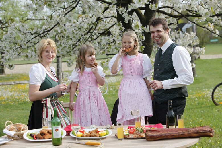 Backhendlstation Gasthof Schneider