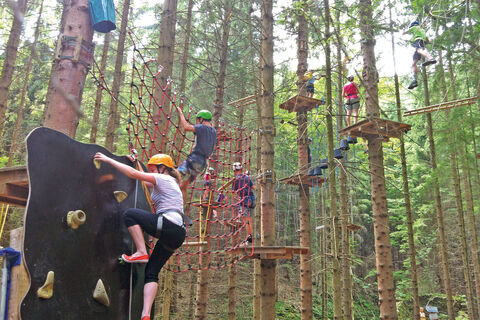 Spaß und Action im Hamari Kletterpark