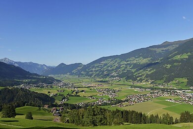 Uderns