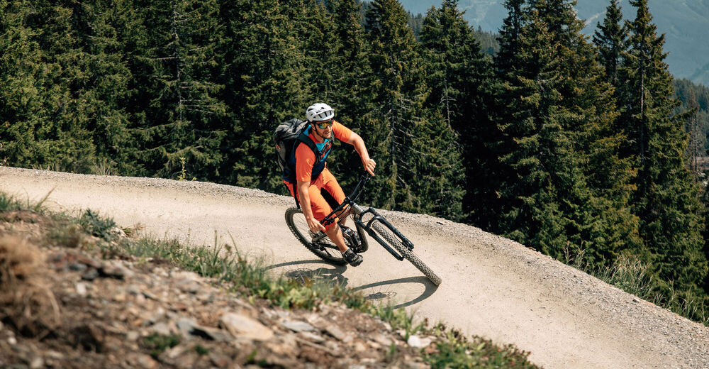 Helis Ski Bike Schule Verleih Saalbach Hinterglemm Leogang