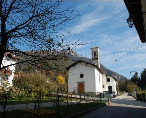 Mezzolago