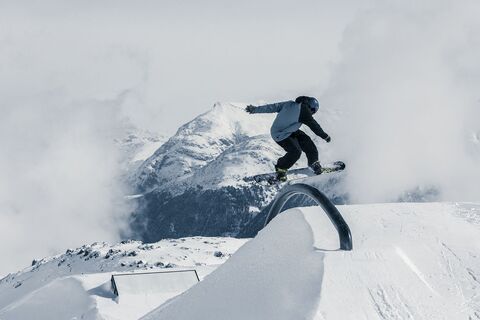 Lyžařský areál Corviglia / St. Moritz
