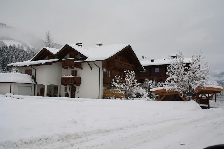 Apartmenthaus Monika