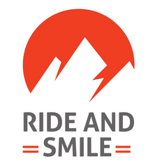 Logo Ride and Smile