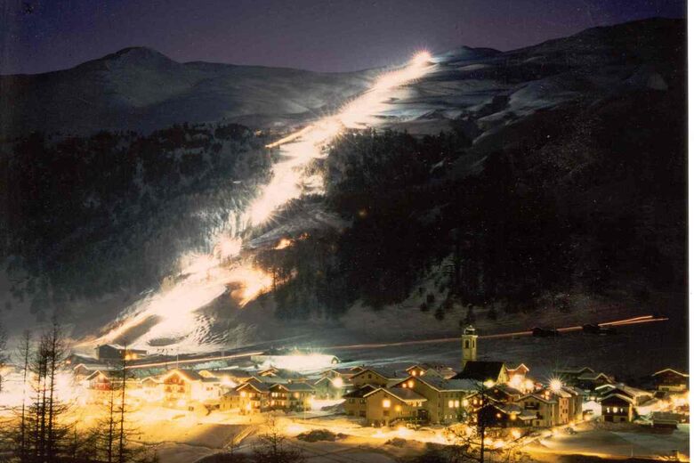 Webcam Livigno Ortszentrum, Livigno, 1816m - bergfex