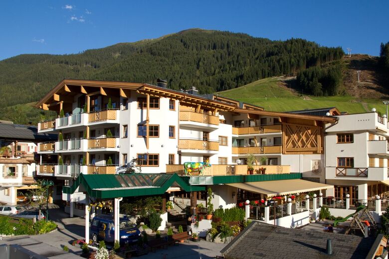 Wellness- & Familienhotel Egger