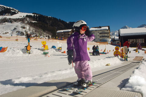 Zonă de schii Valtgeva / Druni KidsArena Sedrun