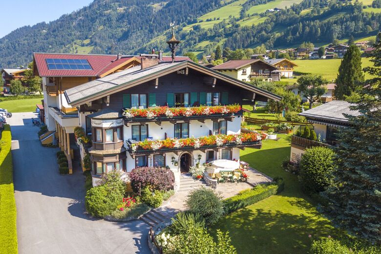 Landhaus & Appartementhaus Haussteiner