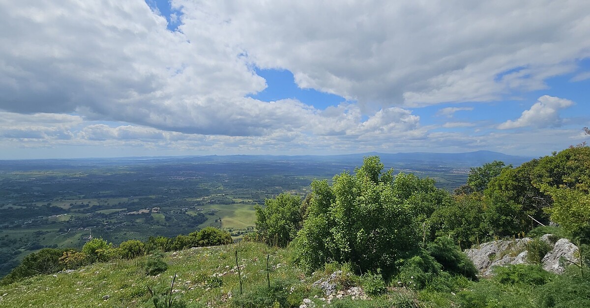 Monte Soratte, Sentiero degli Eremi BERGFEX Wanderung Tour Latium