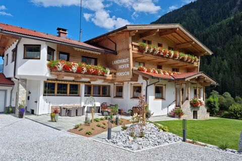 BERGFEX: Alpenhotel Kindl: Hotel Neustift Stubaital 