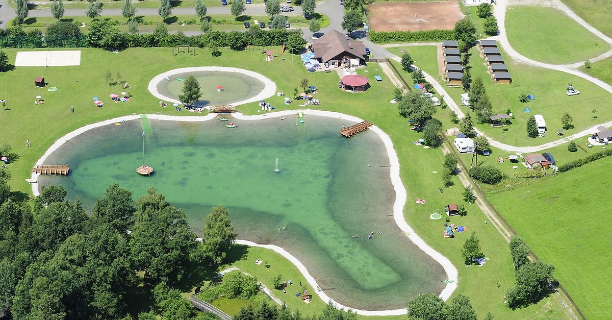 Landl BERGFEX-Badesee Freizeitpark Landl - Naturbadesee - See - Baden - Schwimmen