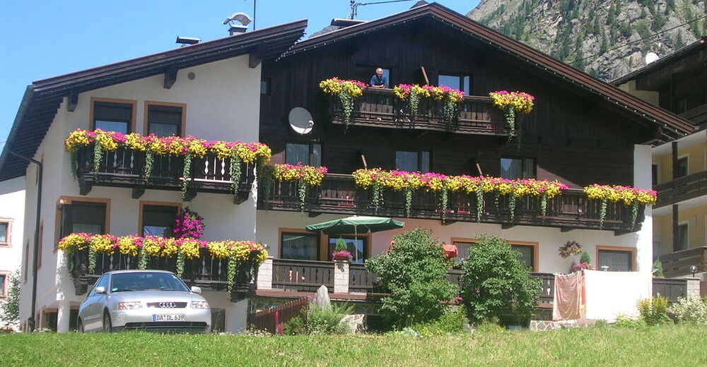 BERGFEX Haus Margret Pension St. Leonhard Pitztal