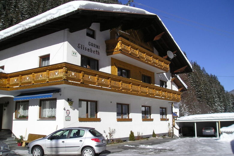 Apart Elisabeth