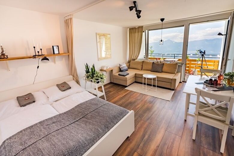 Mooki Apartments