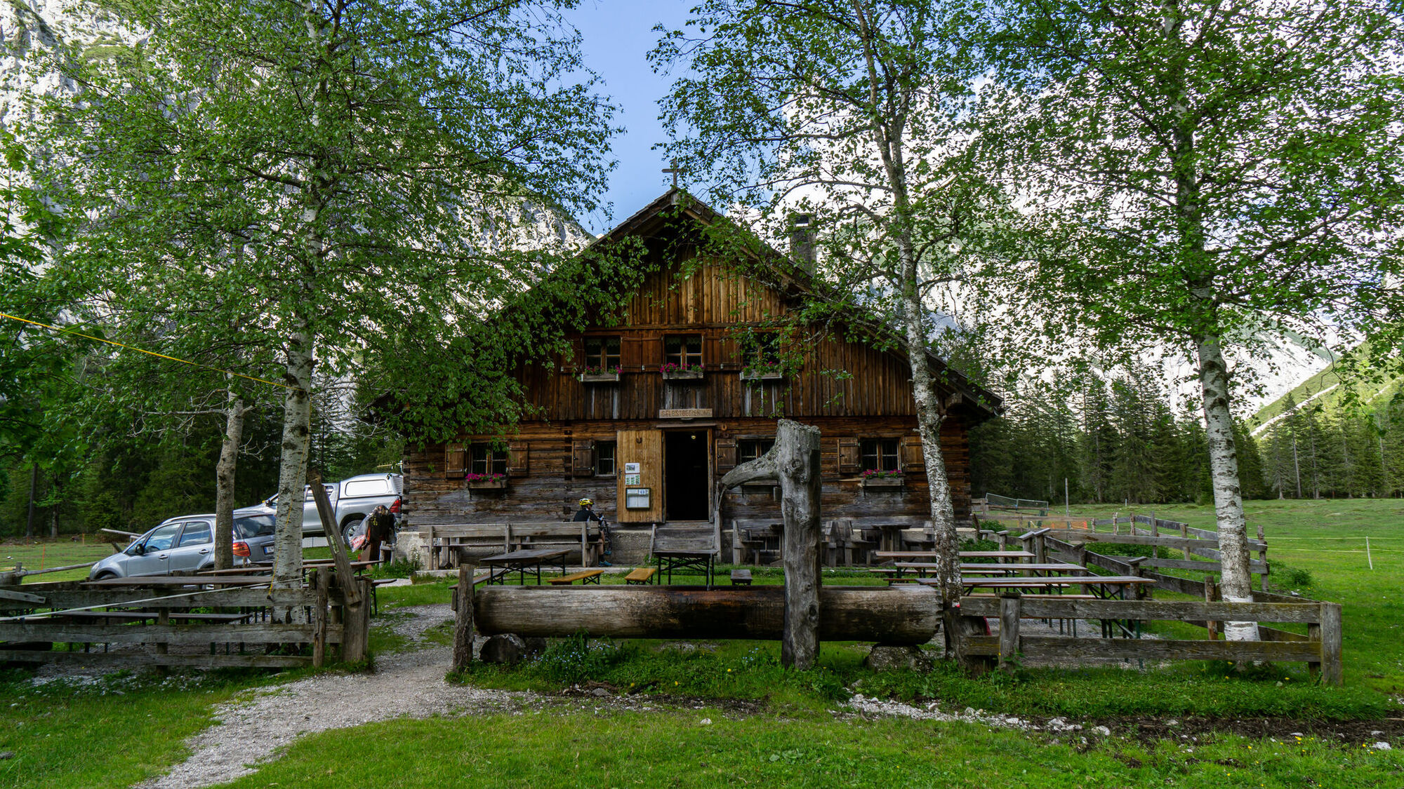 Wanderung Vom Karwendelhaus Ins Hinterautal - BERGFEX - Wanderung ...