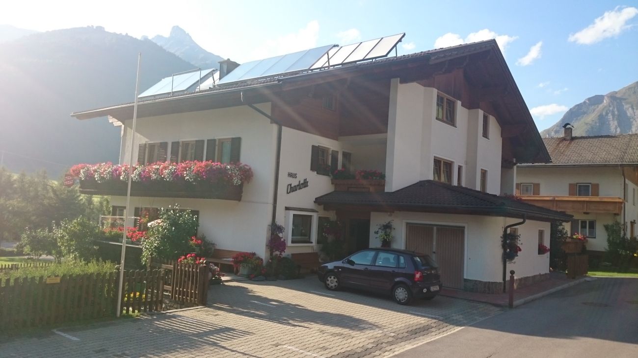 BERGFEX Haus Charlotte Privatzimmer Kals am Großglockner