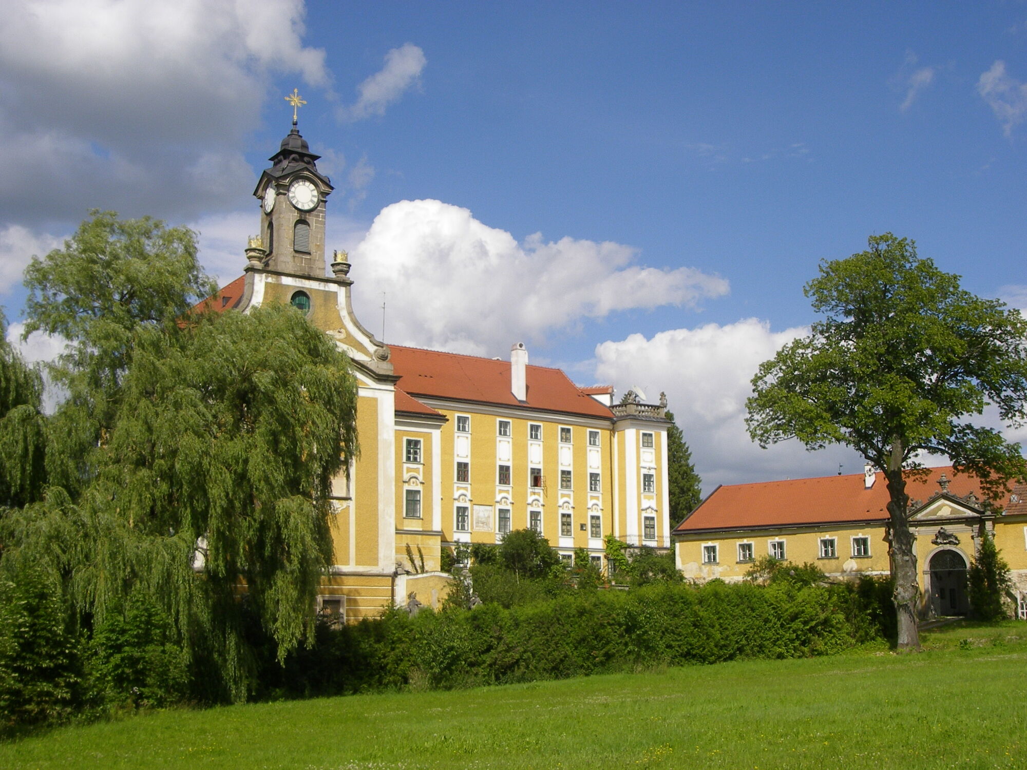 BERGFEX-Sehenswürdigkeiten - Schloss KIrchberg am Walde - Kirchberg am Walde - Ausflugsziel ...