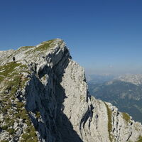 steile Abbrüche Richtung Norden