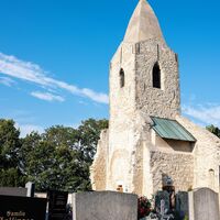 Pfefferbüchsel im Friedhof Leithaprodersdorf