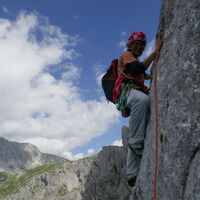 dann auch wieder steiler