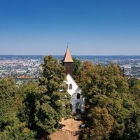 St. Johann und St. Paul mit Blick auf Graz