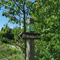 Wegweiser Brilon Almequellen - Sauerland-Waldroute