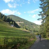 Abfahrt unterhalb der Lindlingalm.