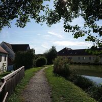 Hinterbrühl: Weg entlang der Safen in der Oststeiermark