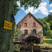 Wandern auf dem Mühlenweg am Wiehengebirge