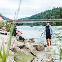 am Ufer der Drau