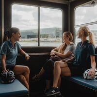 Radfähre "Donaubus" auf der Donau von Ottensheim nach Linz