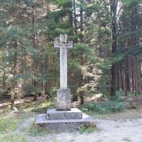 Steinkreuz am Weg