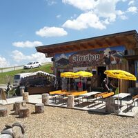 Vorplatz Almshop am Wiedersbergerhorn