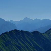Blick auf die Julischen Alpen, in Richtung Triglav und Bavški Grintavec