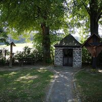 Lauschpohl beim Heiligenhäuschen Bracht