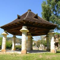 Kiosque Le Bugue- redimensionné Sirtaqui