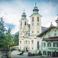 hauptplatz-st-johann-in-tirol.jpg